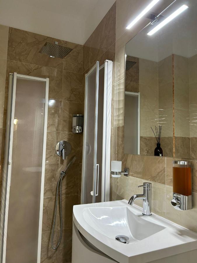Agas Exclusive Apartment Καταντζάρο Εξωτερικό φωτογραφία