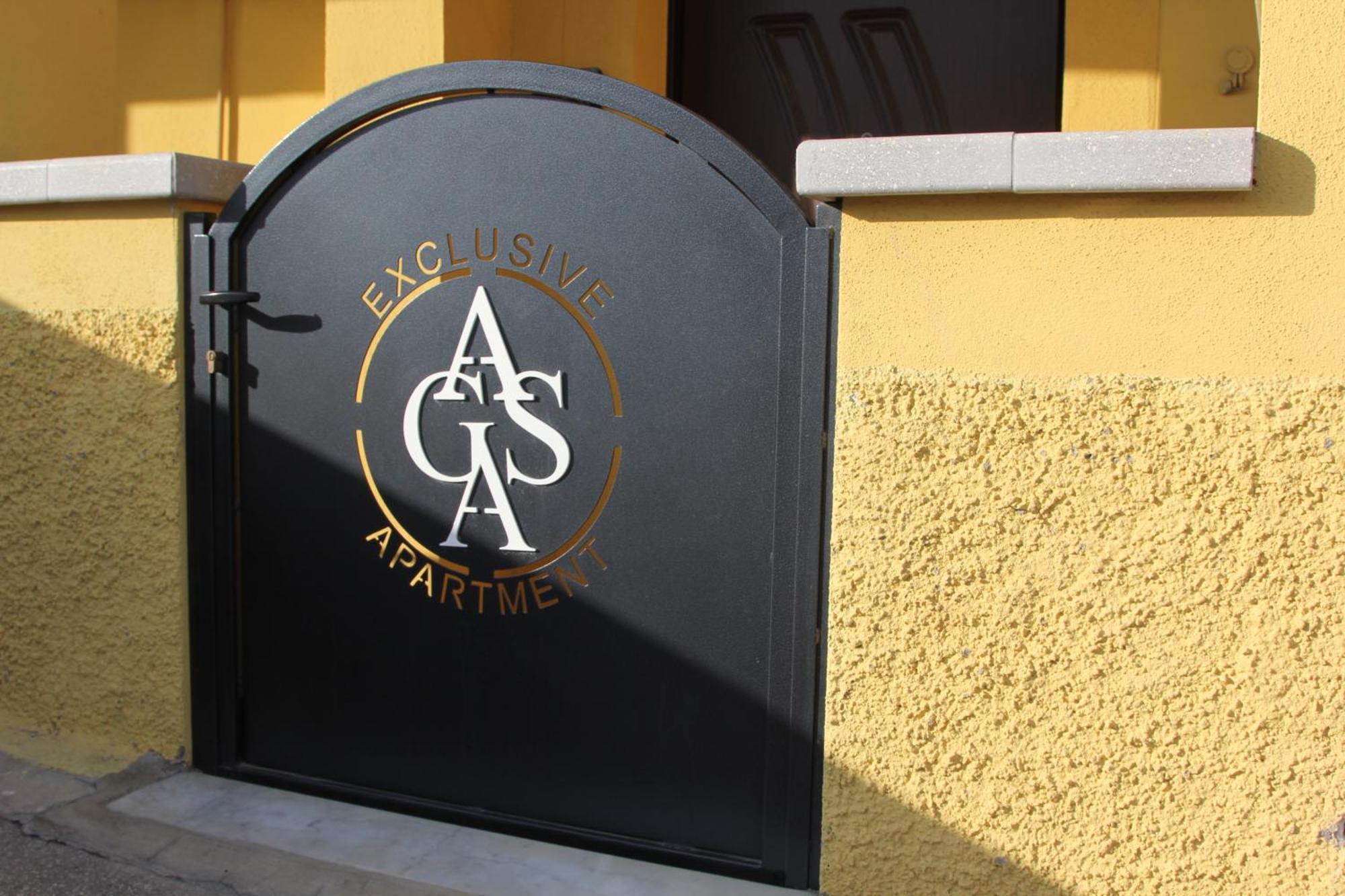 Agas Exclusive Apartment Καταντζάρο Εξωτερικό φωτογραφία